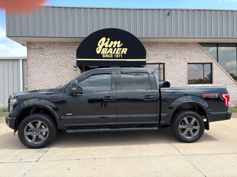 Used 2017 Ford F-150 XLTImage 2