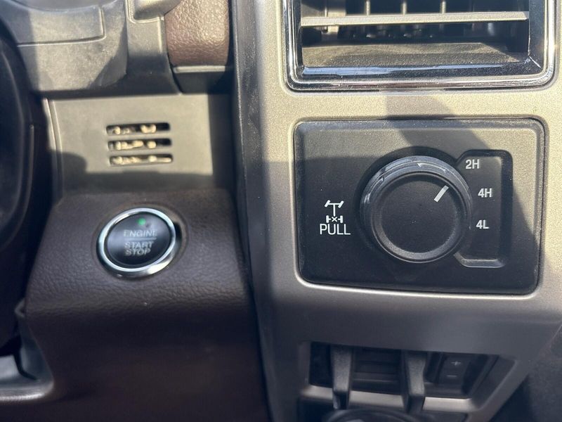 Used 2020 Ford F-250 King RanchImage 20
