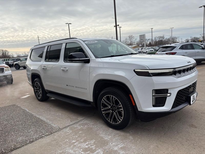 2026 Jeep Grand Grand Wagoneer Wagoneer L 4x4Image 8