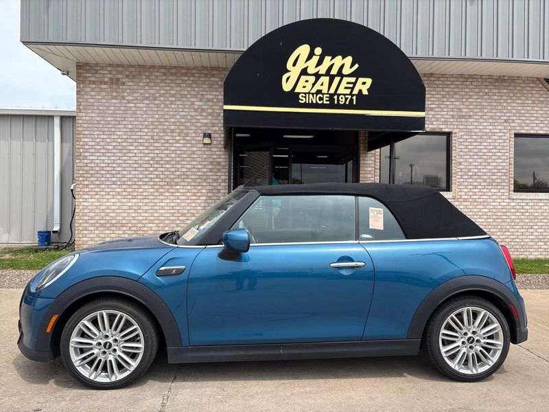 2024 MINI Convertible Cooper SImage 2