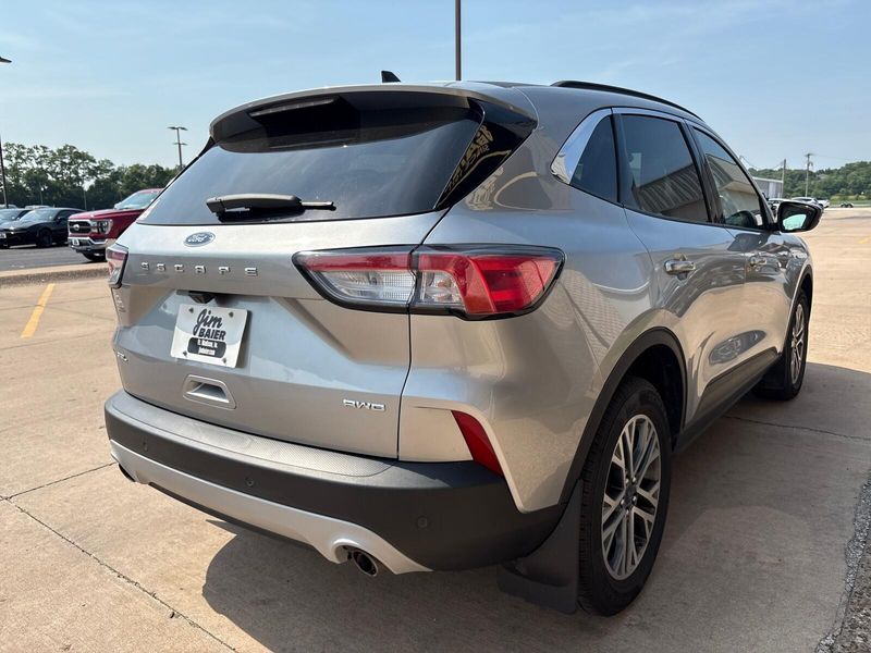 2021 Ford Escape SELImage 8