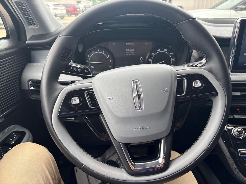 2022 Lincoln Corsair StandardImage 13