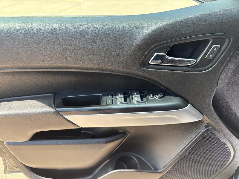 Used 2018 Chevrolet Colorado 4WD ZR2Image 12