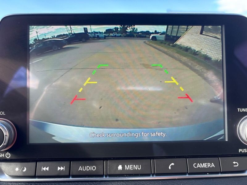 Used 2022 Nissan Sentra SVImage 20