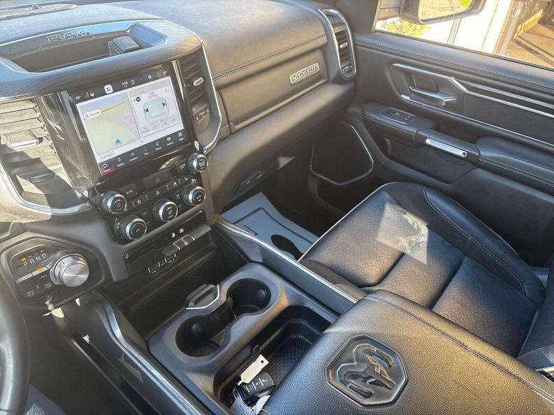 Used 2024 RAM 1500 LaramieImage 18