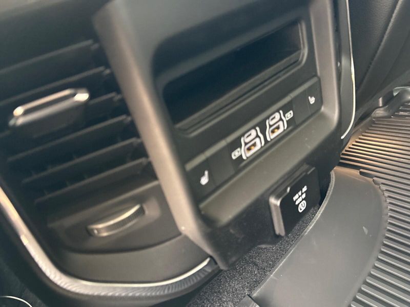 New 2026 RAM 1500 Laramie Crew Cab 4x4 5