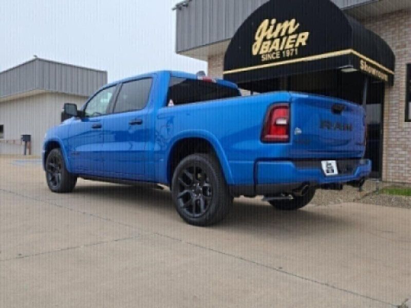 2025 RAM 1500 Laramie Crew Cab 4x4 5