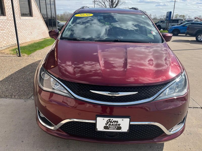 2020 Chrysler Pacifica Touring L PlusImage 8