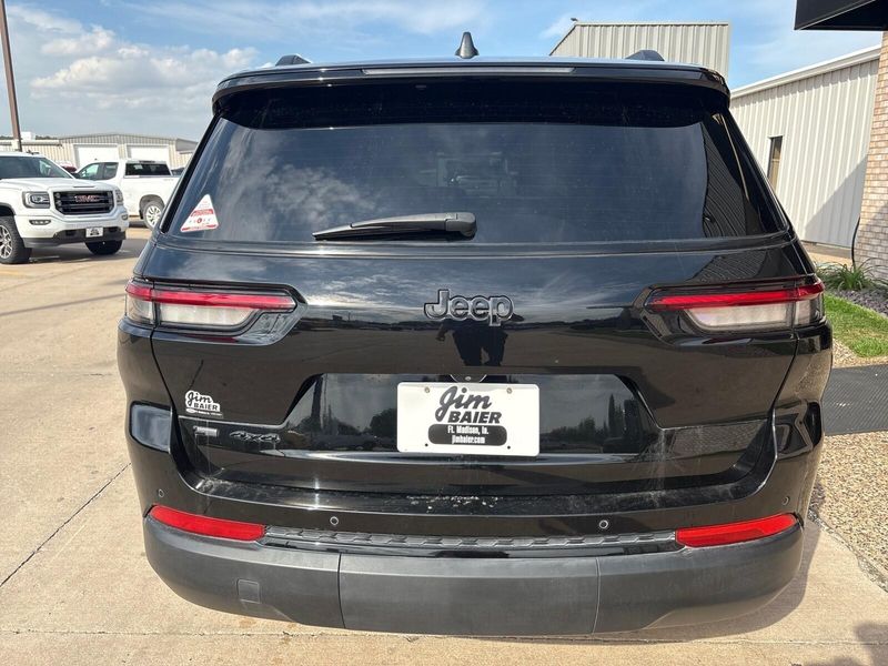 Used 2021 Jeep Grand Cherokee L AltitudeImage 11