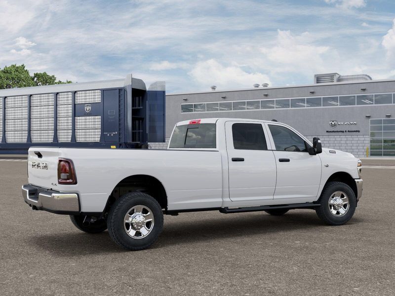 New 2027 RAM 2500 Tradesman Crew Cab 4x4 8
