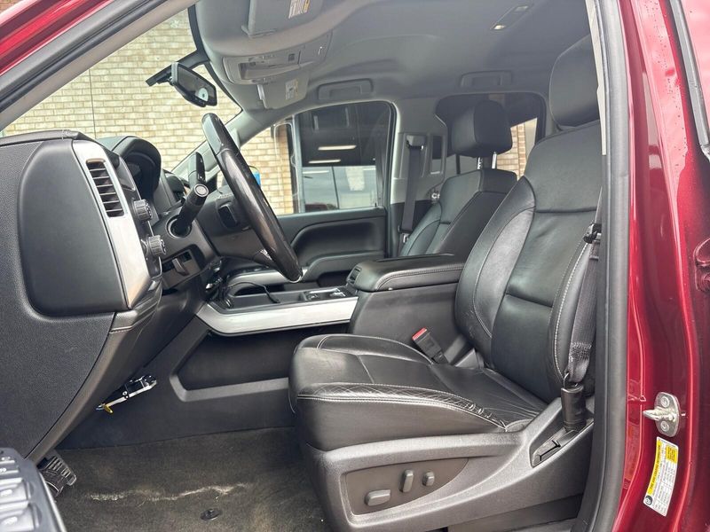 Used 2016 Chevrolet Silverado 1500 LTZImage 3