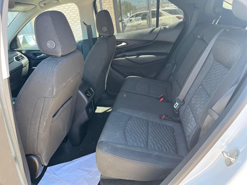 2019 Chevrolet Equinox LTImage 4