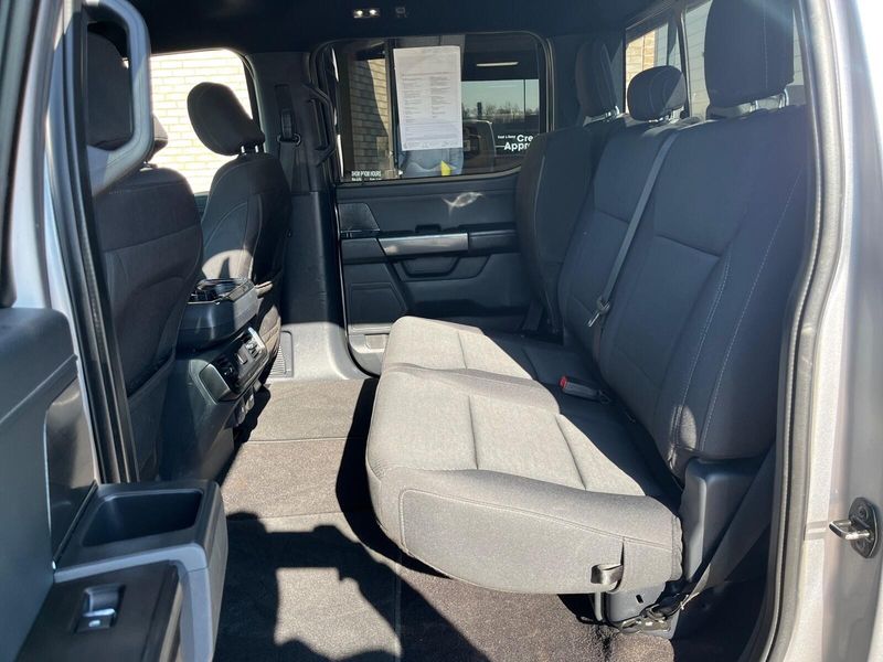 2021 Ford F-150 XLTImage 4