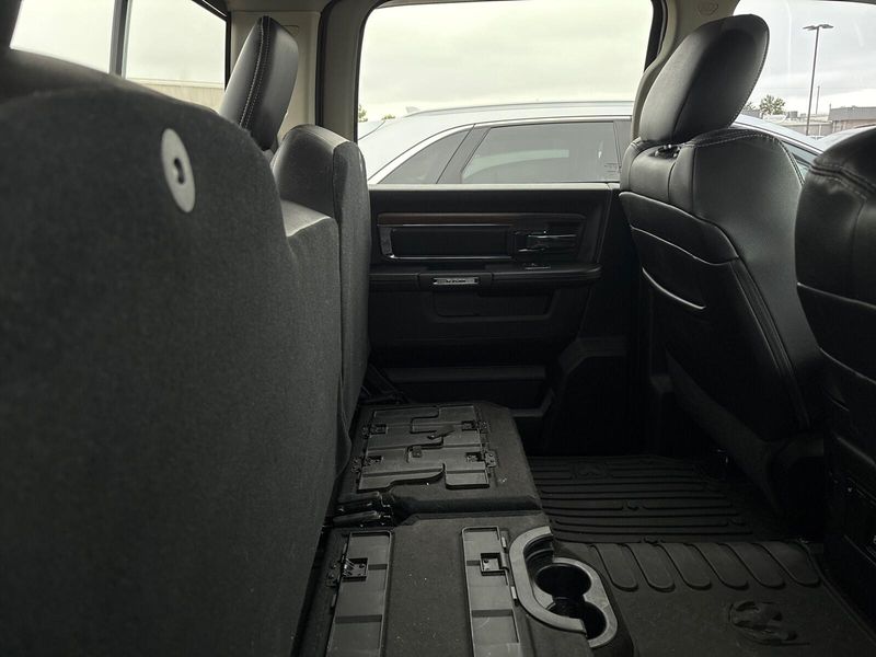 Used 2017 RAM 1500 LaramieImage 5