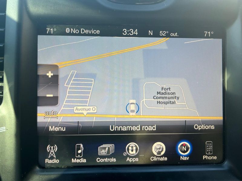 2016 Chrysler 300 300SImage 17