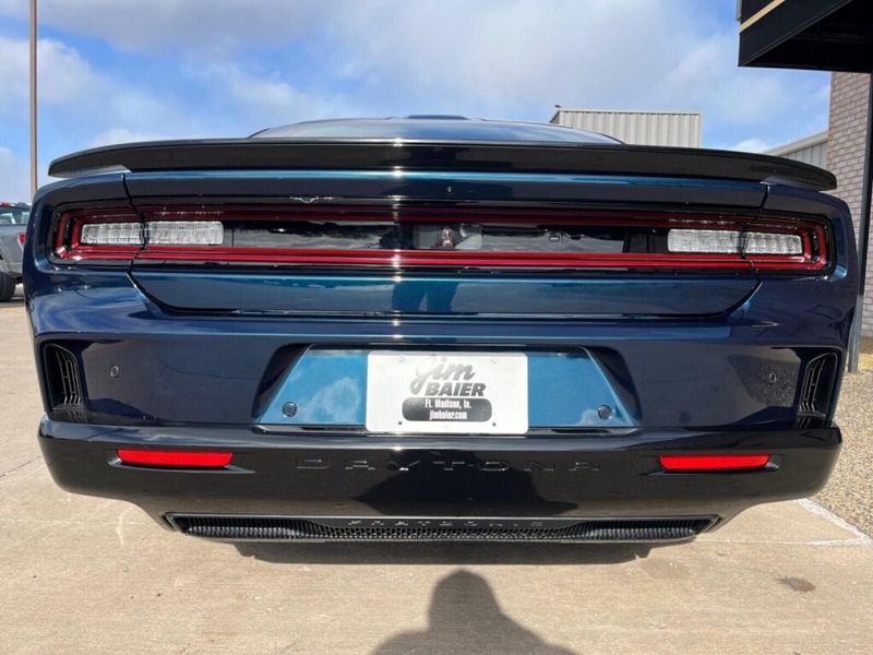 2024 Dodge Charger Daytona Scat Pack AwdImage 10