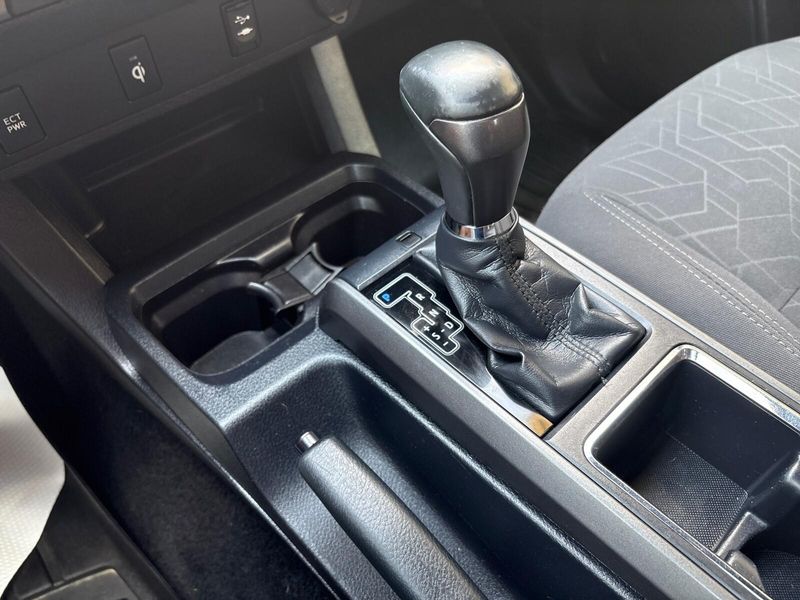 Used 2017 Toyota Tacoma TRD Off RoadImage 19
