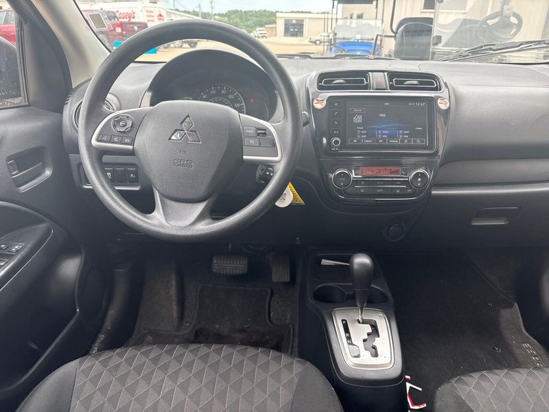 Used 2024 Mitsubishi Mirage ESImage 5
