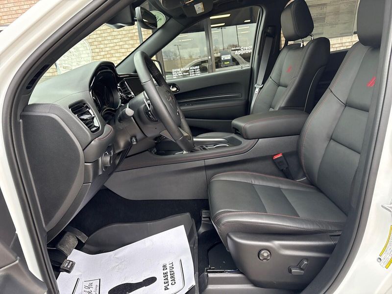 New 2026 Dodge Durango Gt Plus Awd Hemi V8Image 3