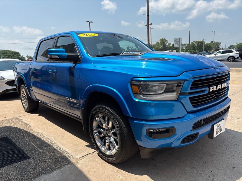 2022 RAM 1500 LaramieImage 8