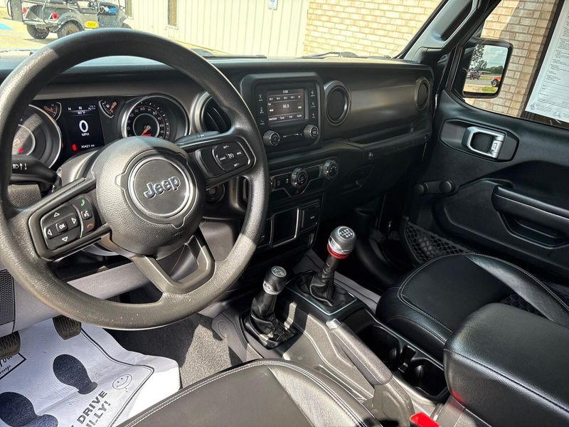 Used 2020 Jeep Wrangler Sport SImage 5