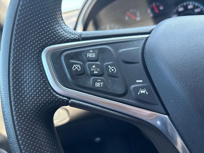 Used 2023 Chevrolet Malibu LSImage 14