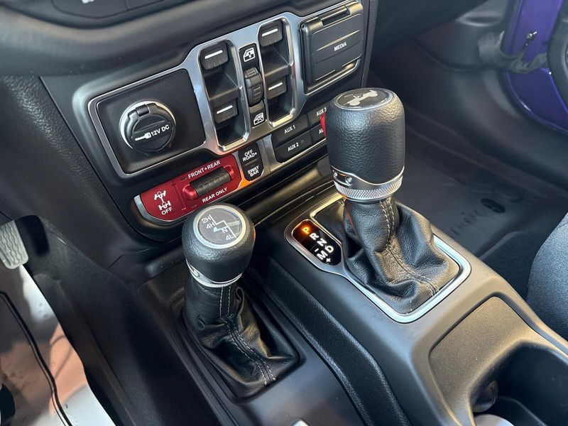 New 2026 Jeep Wrangler 4-door RubiconImage 8