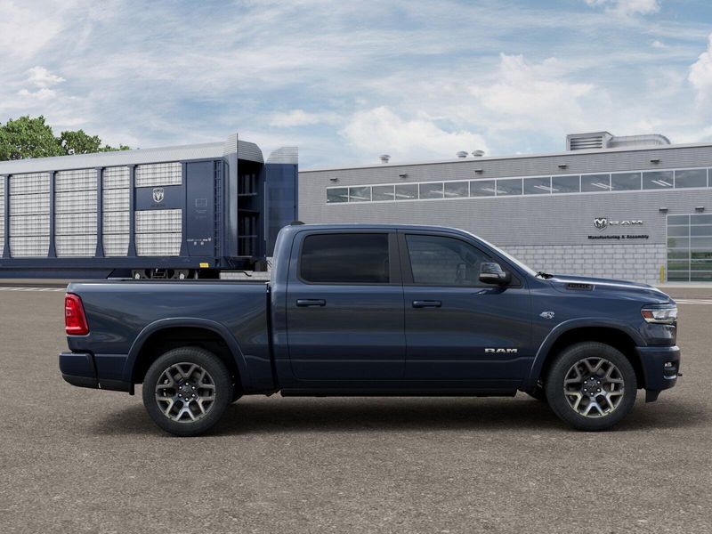 New 2027 RAM 1500 Laramie Crew Cab 4x4 5
