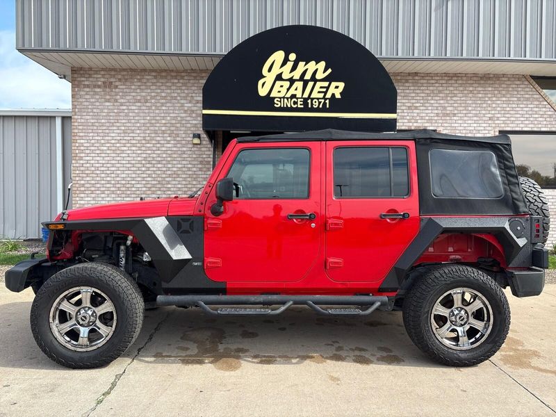 Used 2015 Jeep Wrangler Unlimited SportImage 2