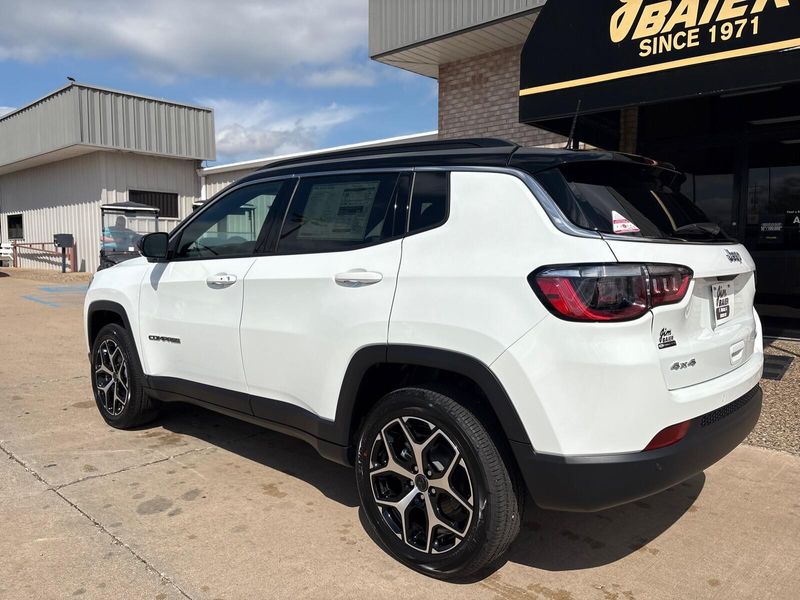 New 2026 Jeep Compass Limited 4x4Image 10