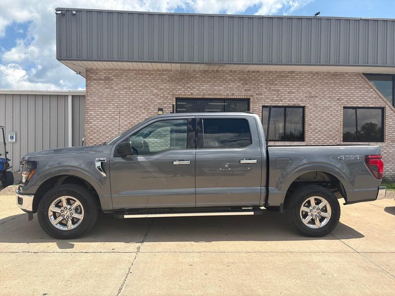 Used 2025 Ford F-150 XLTImage 2