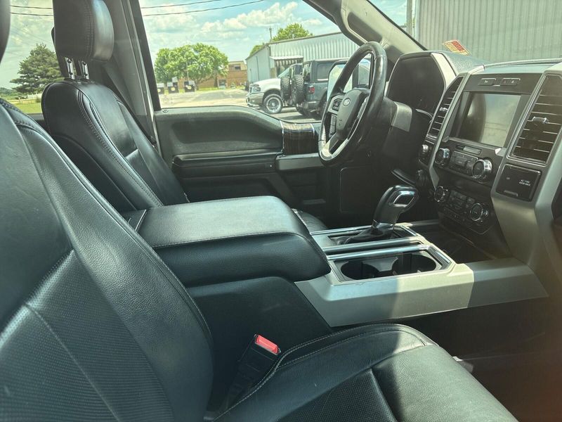 2019 Ford F-150 LariatImage 9