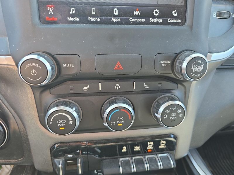 2019 RAM 2500 Big HornImage 16