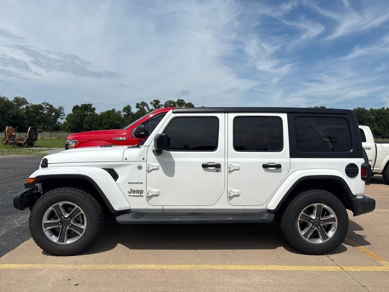 Used 2020 Jeep Wrangler Unlimited SaharaImage 2