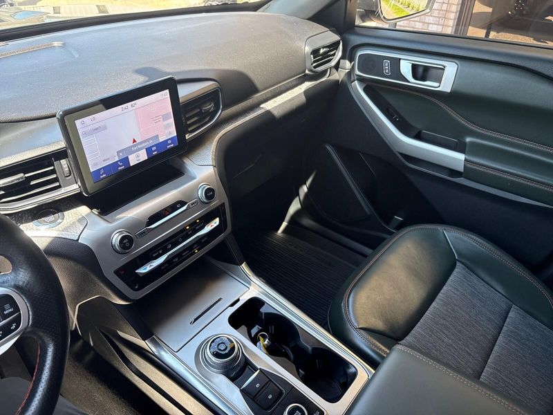 Used 2022 Ford Explorer TimberlineImage 18