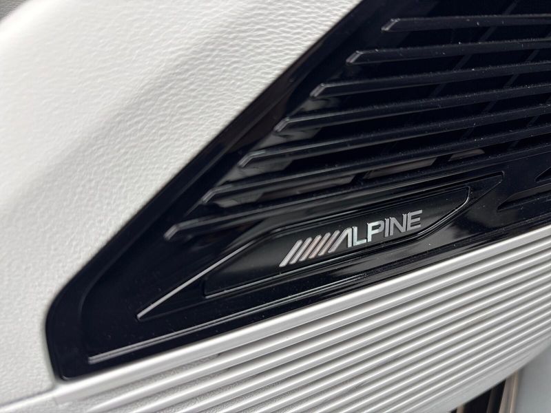 New 2026 Jeep Cherokee Limited 4x4Image 14