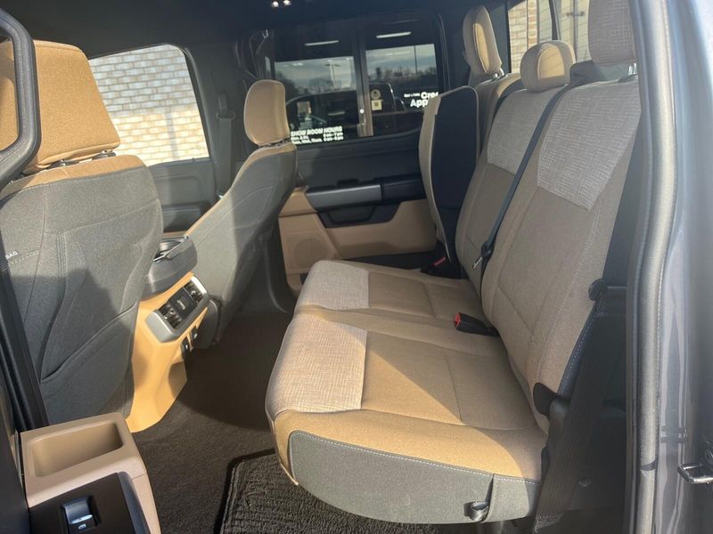 2023 Ford F-150 XLTImage 4