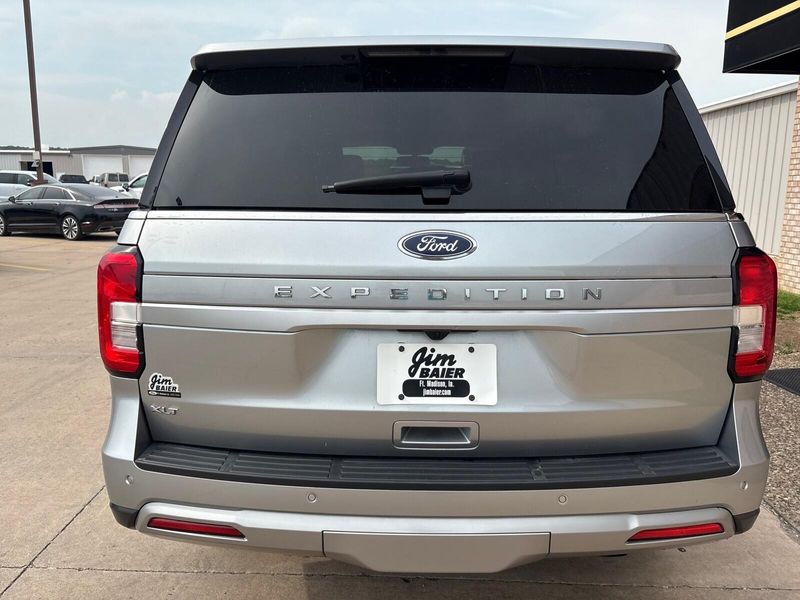 2022 Ford Expedition XLTImage 11