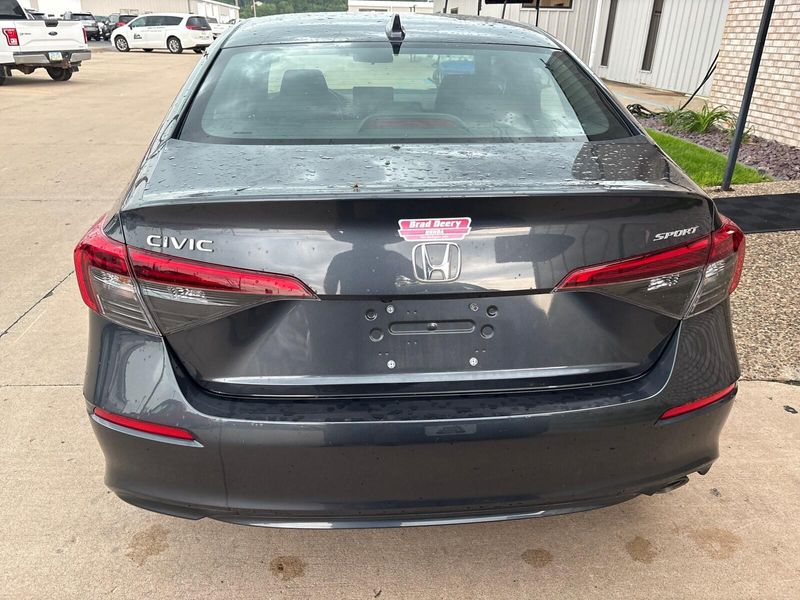 Used 2024 Honda Civic Sedan SportImage 9