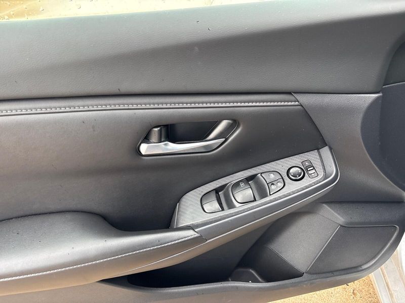 Used 2022 Nissan Sentra SVImage 12