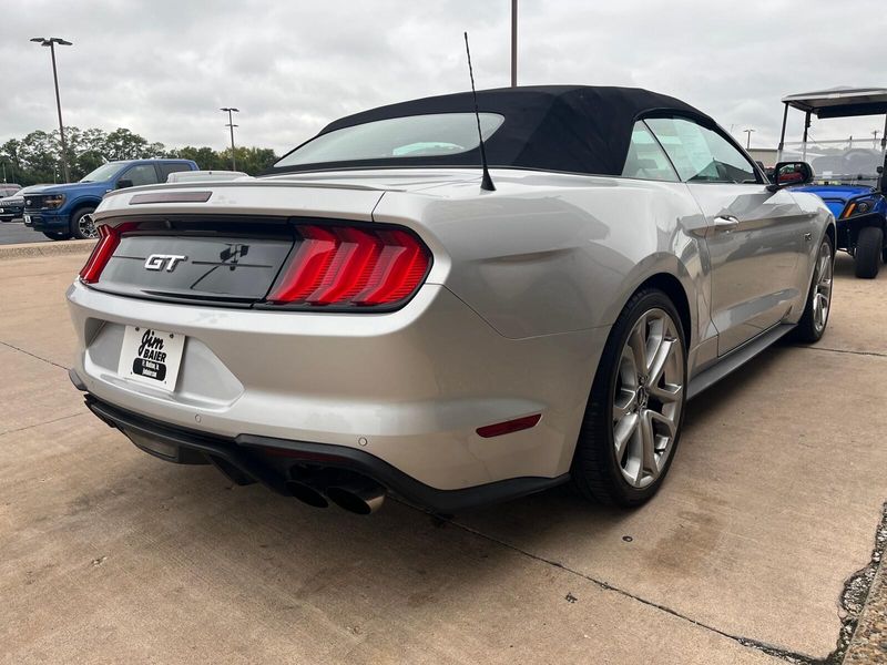 2019 Ford Mustang GT PremiumImage 9