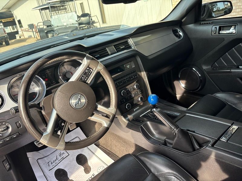 Used 2012 Ford Mustang GTImage 5
