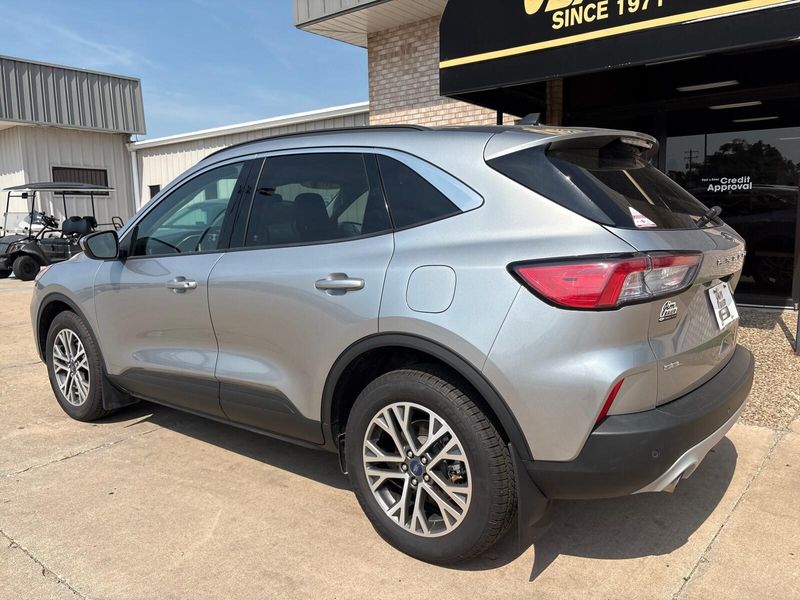 2021 Ford Escape SELImage 10
