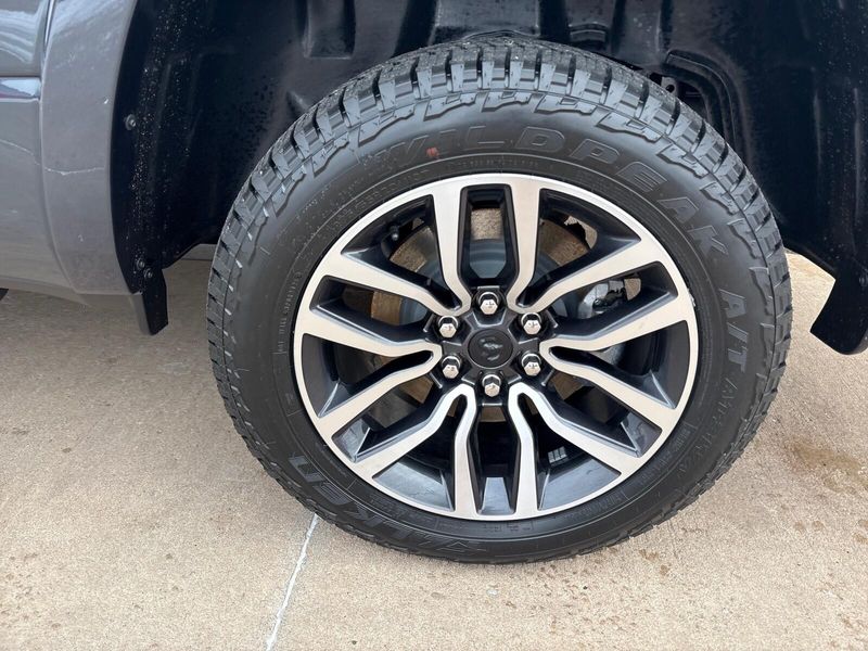 New 2026 RAM 1500 Limited Longhorn Crew Cab 4x4 5