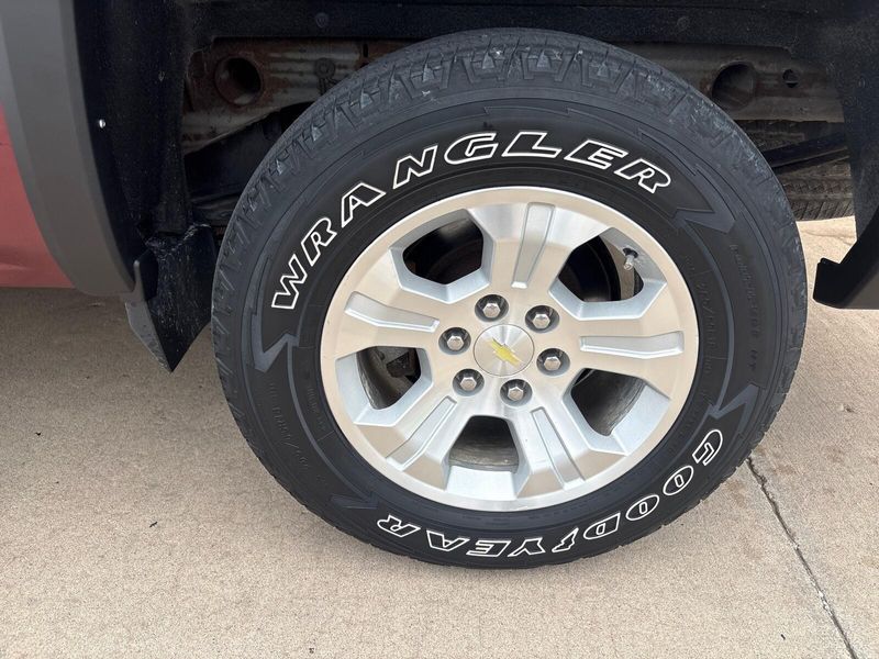 Used 2015 Chevrolet Silverado 1500 LTImage 12