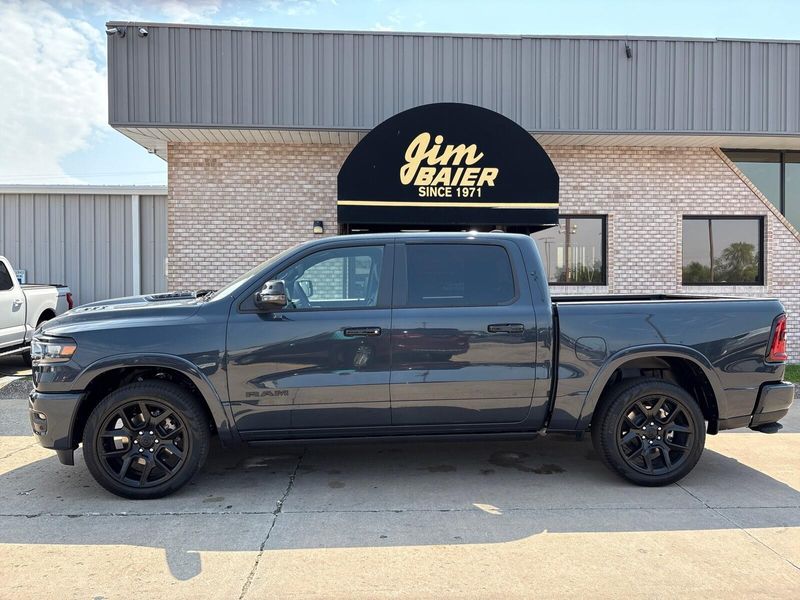 2025 RAM 1500 Laramie Crew Cab 4x4 5