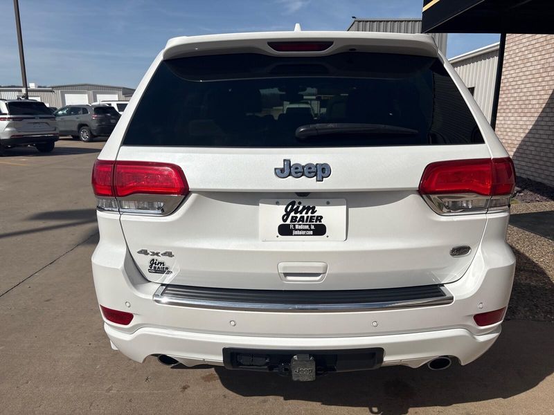 Used 2020 Jeep Grand Cherokee OverlandImage 11