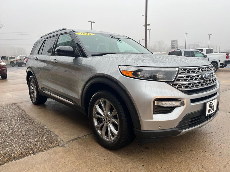 2020 Ford Explorer LimitedImage 9