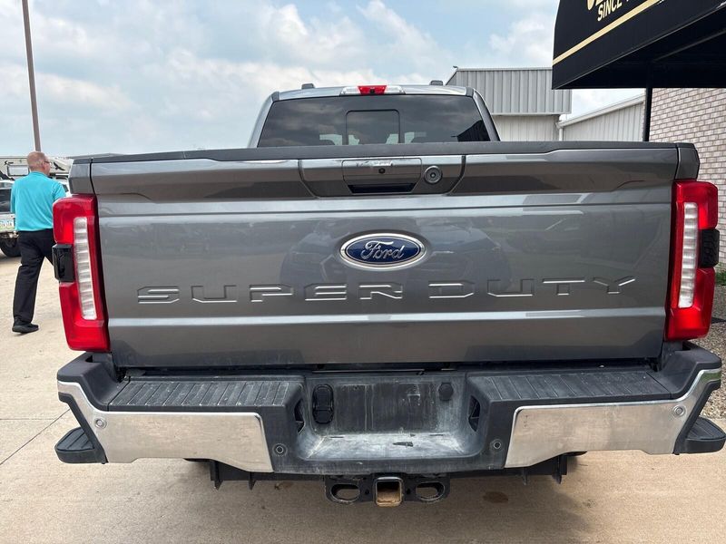 Used 2024 Ford F-250 LariatImage 10