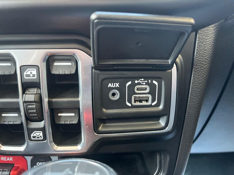 2021 Jeep Wrangler Unlimited RubiconImage 19
